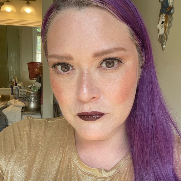 Meet your Posher, Vicky aka Red Jap Mama - Picture 7 of 7